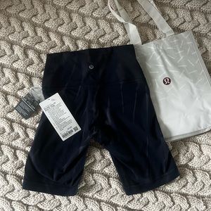 Lululemon shorts - Wunder Train HR Short 8”